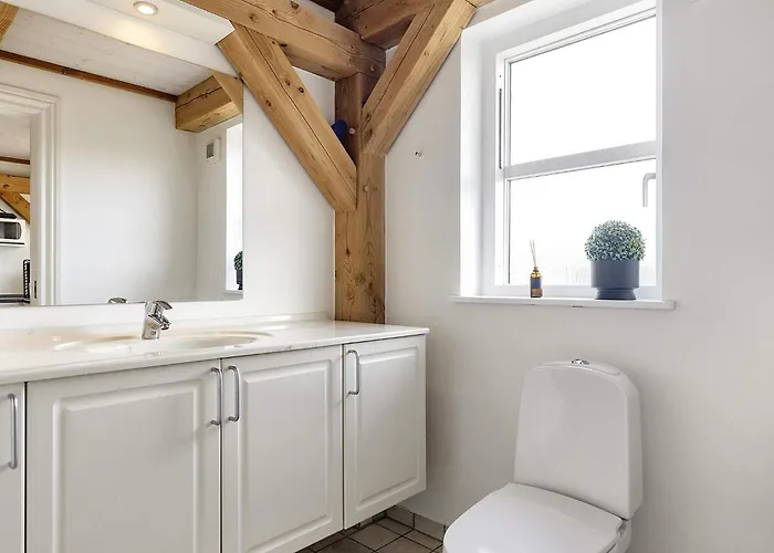 4 Person In Blavand-by Traum