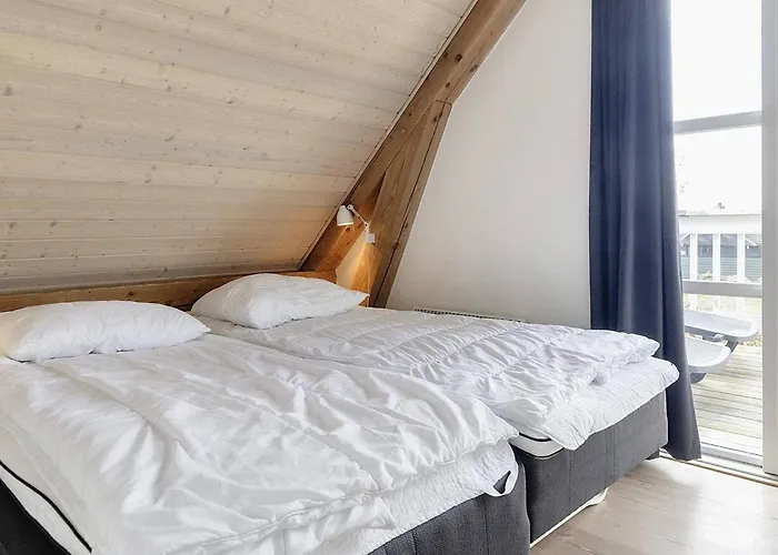 Semesterbostad 4 Person In Blavand-by Traum